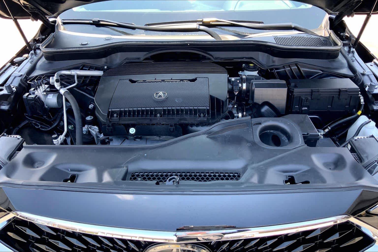 Used 2024 Acura MDX w/ Technology Package FWD image 32