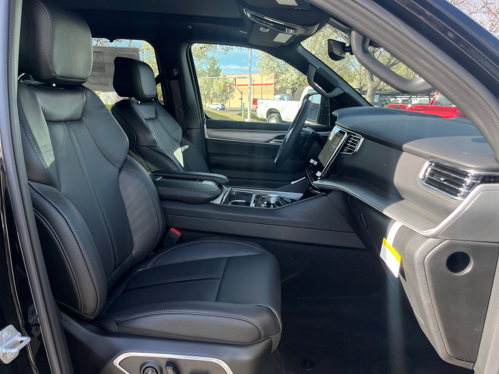 New 2026 Jeep Grand Wagoneer Limited image 29