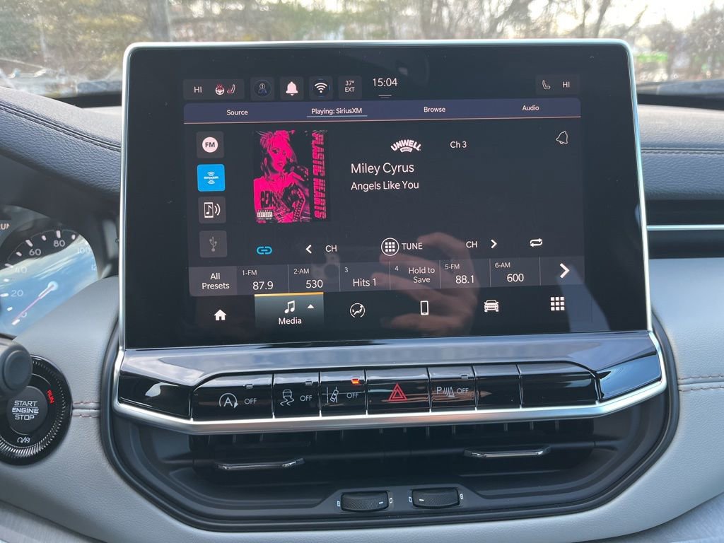 New 2026 Jeep Compass Limited image 25