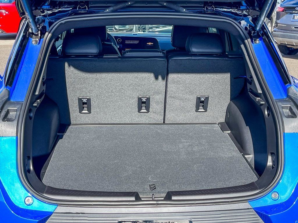 New 2026 Chevrolet Equinox EV LT image 24