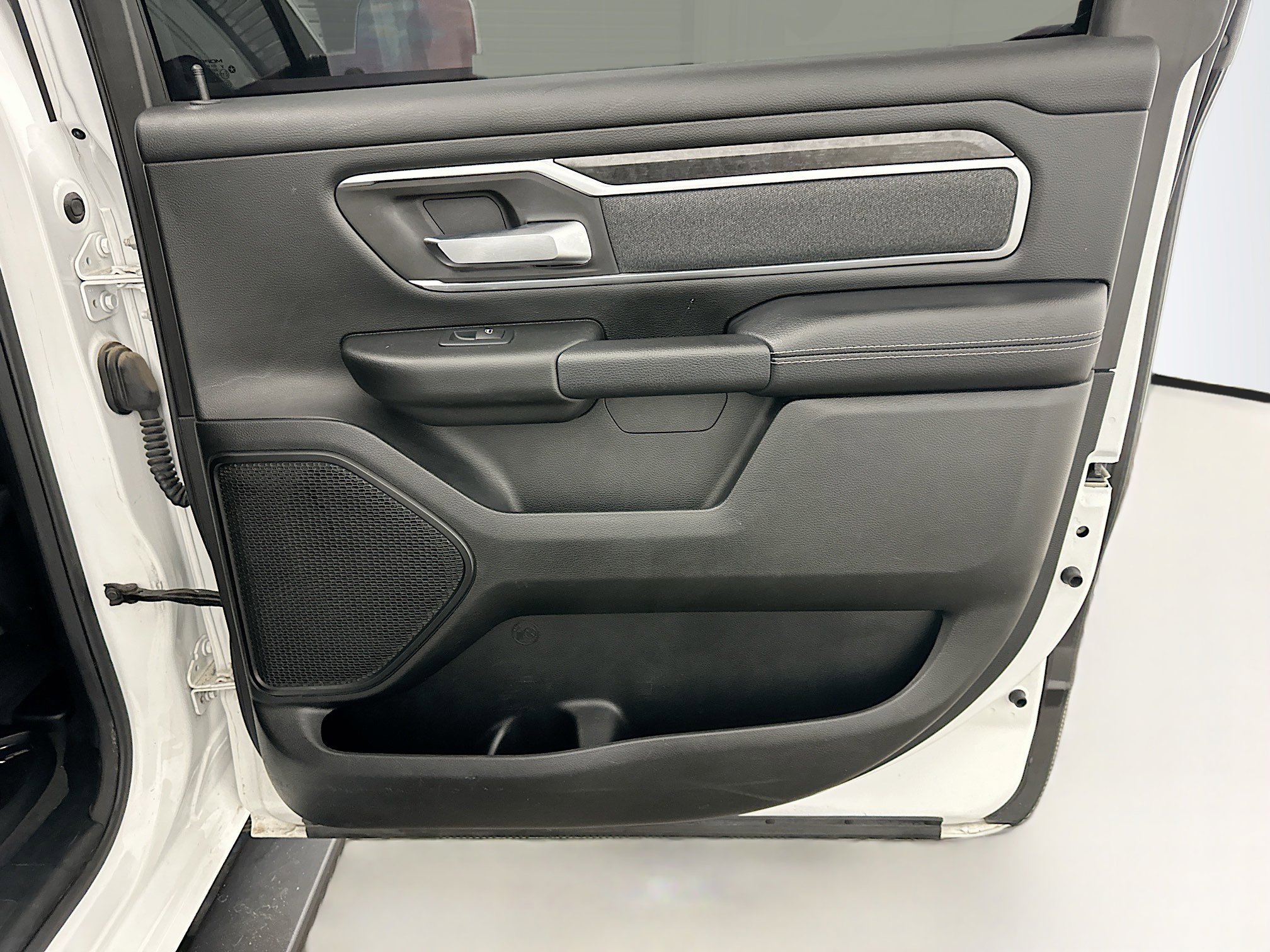 Used 2020 RAM 1500 Big Horn AWD/4WD image 30