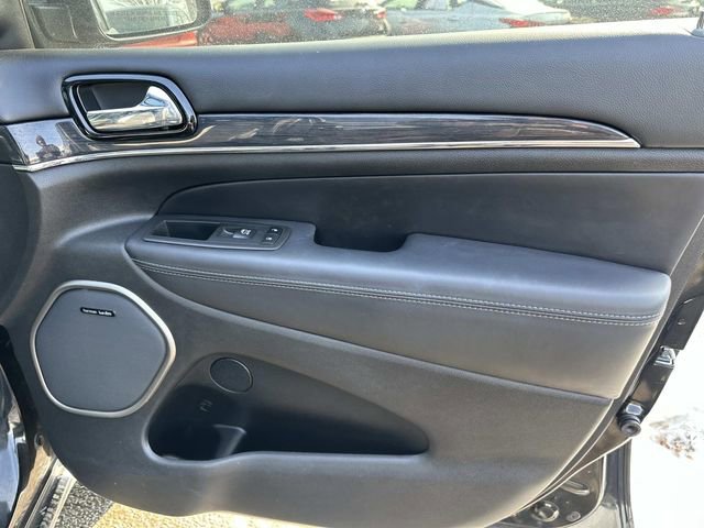 Certified 2019 Jeep Grand Cherokee Overland image 8