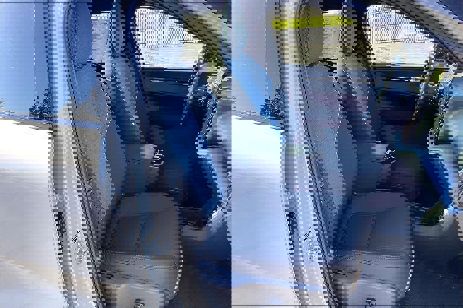 New 2026 Volvo EX30 Ultra image 31