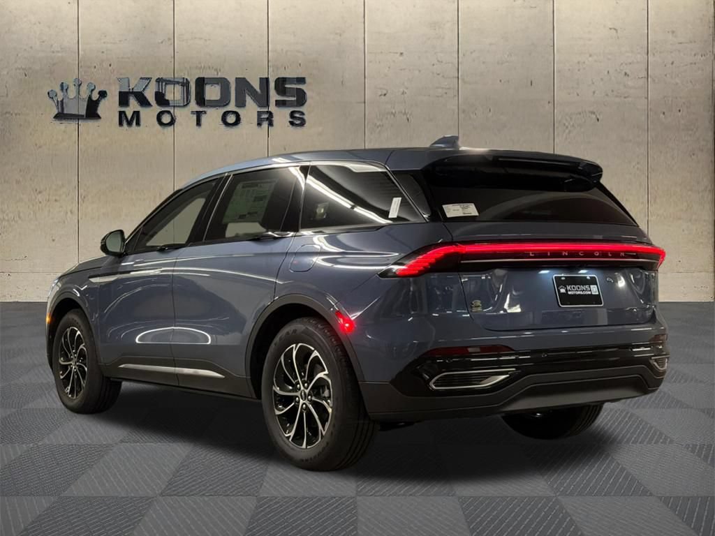 New 2026 Lincoln Nautilus Premier AWD/4WD image 6