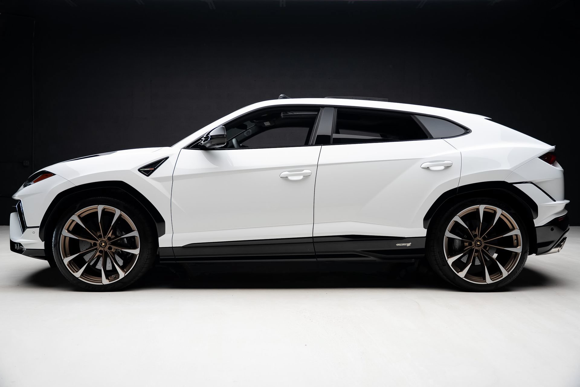 Used 2024 Lamborghini Urus S AWD/4WD image 17