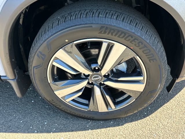 Certified 2023 Nissan Rogue SL w/ SL Premium Package AWD/4WD image 7