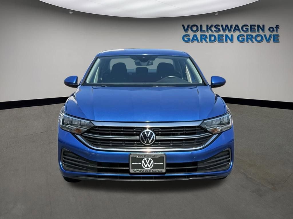 Used 2022 Volkswagen Jetta S w/ IQ.Drive Package FWD image 3