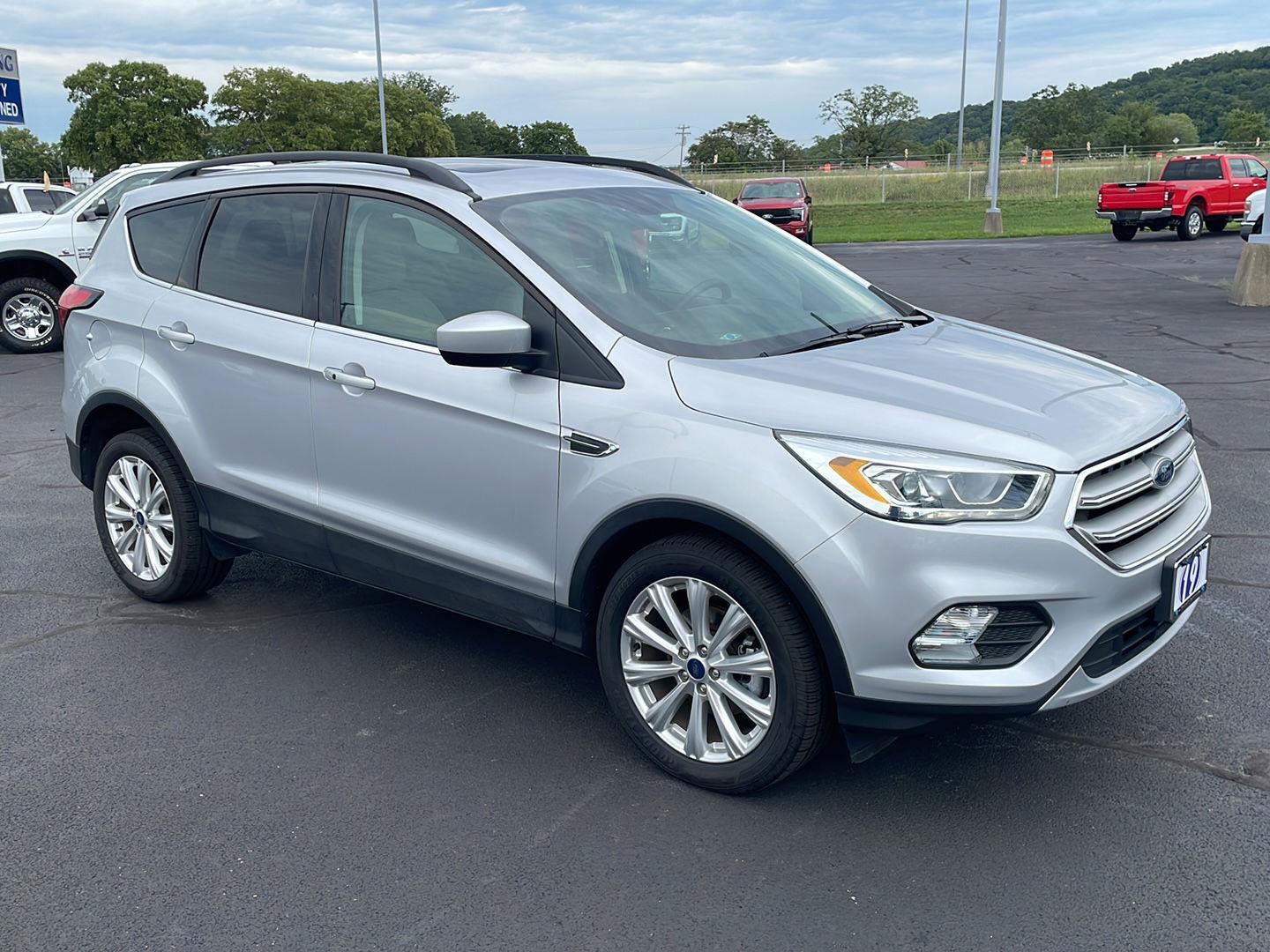 Used 2019 Ford Escape SEL FWD image 7