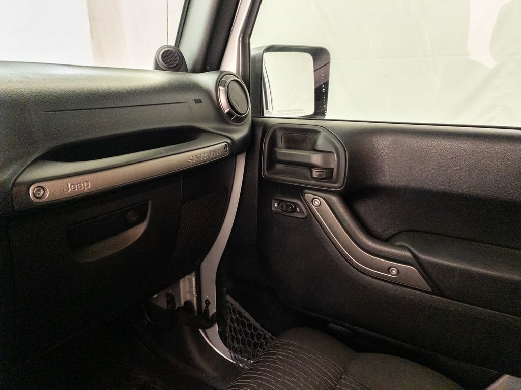 Used 2012 Jeep Wrangler Unlimited Sport AWD/4WD image 24