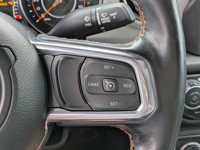 Used 2023 Jeep Gladiator Overland AWD/4WD image 24