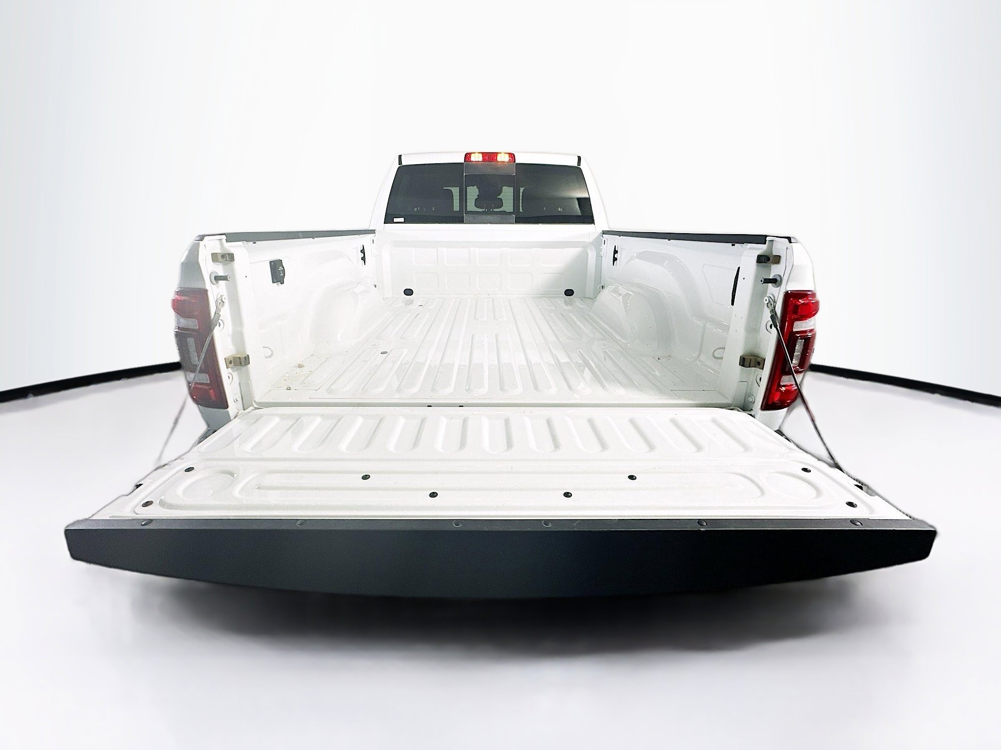 Used 2024 RAM 2500 Laramie w/ Safety Group image 30