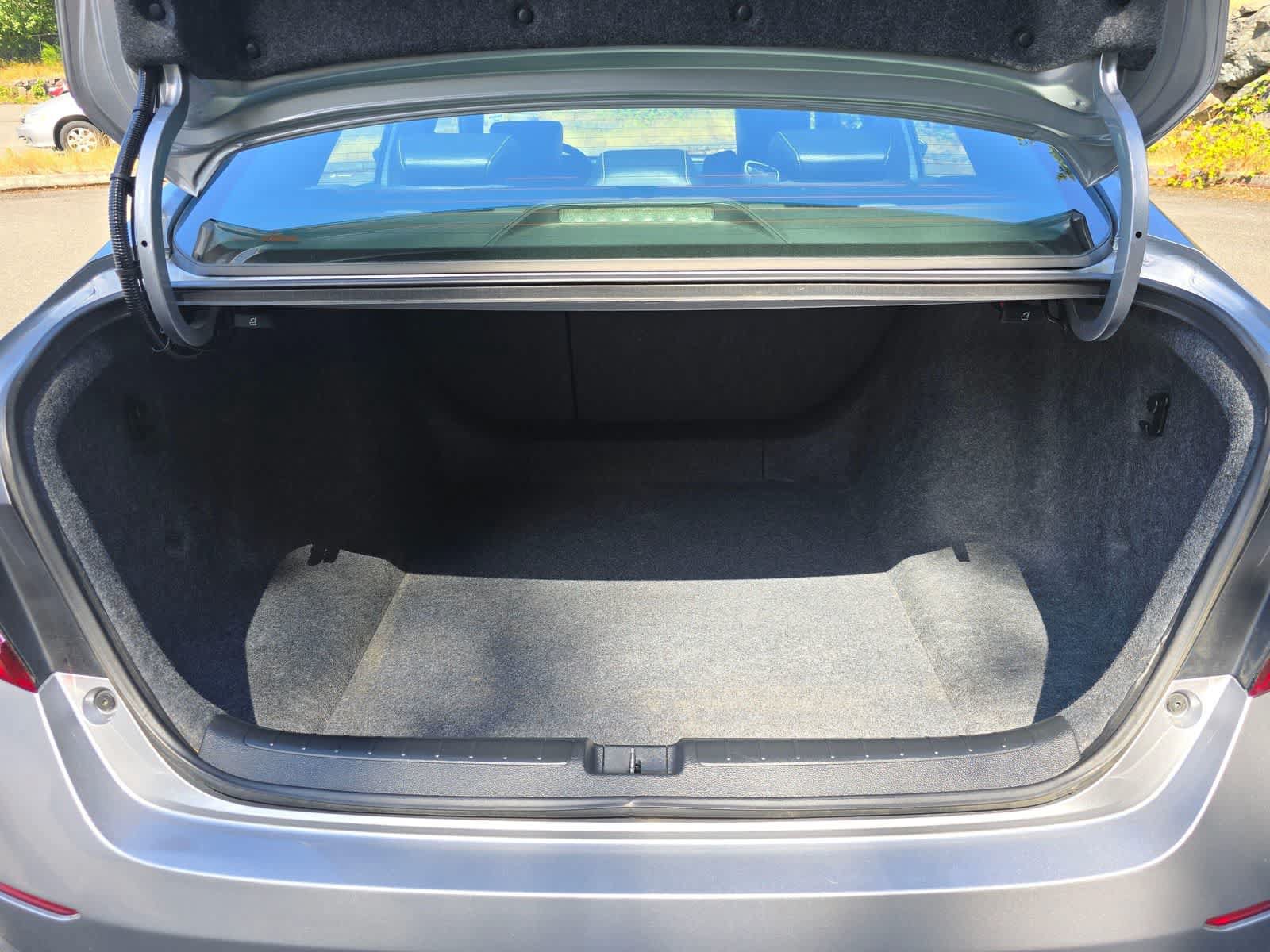Used 2020 Honda Accord Sport image 29