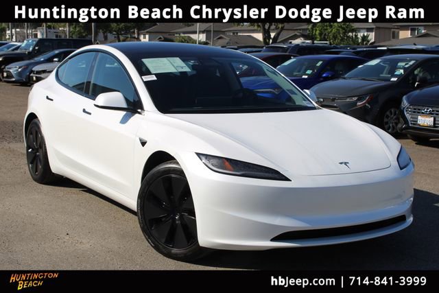 Used 2025 Tesla Model 3 Long Range image 1