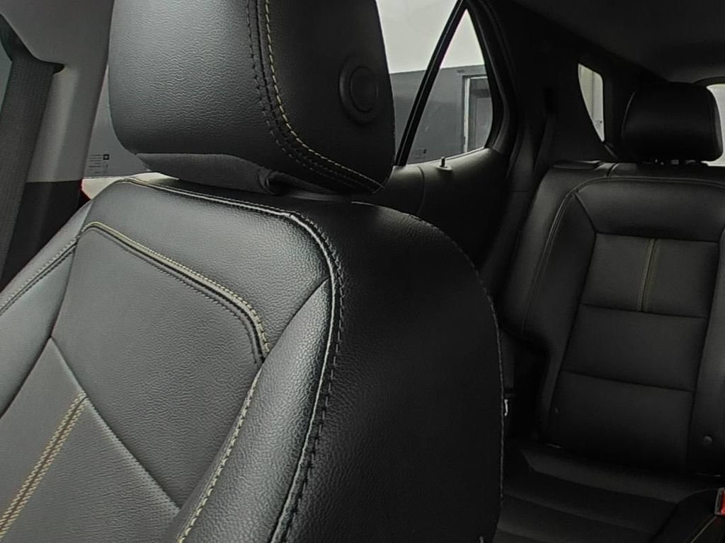 Certified 2023 Chevrolet Equinox Premier FWD image 9