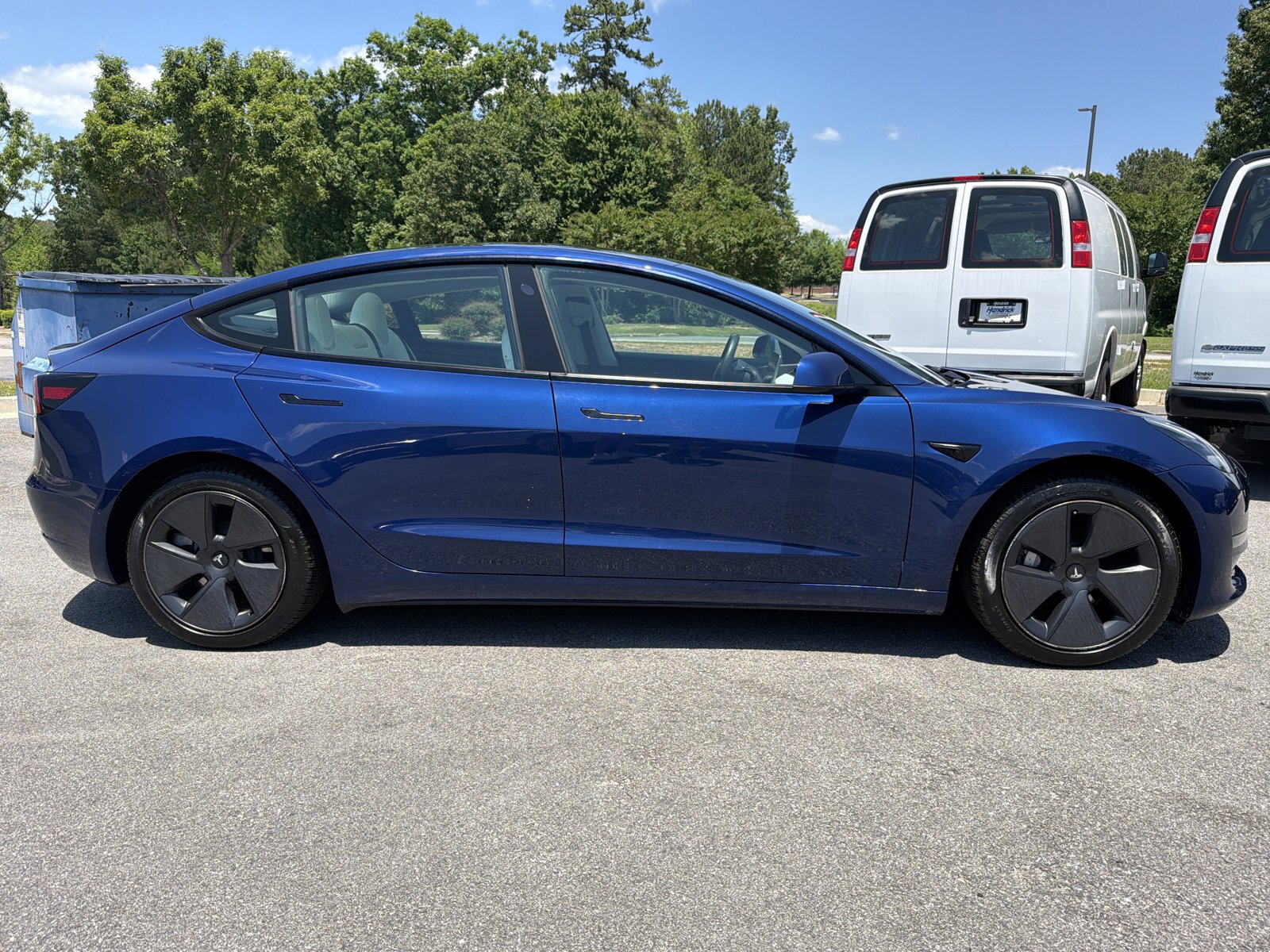Used 2021 Tesla Model 3 Standard Range Plus RWD image 13