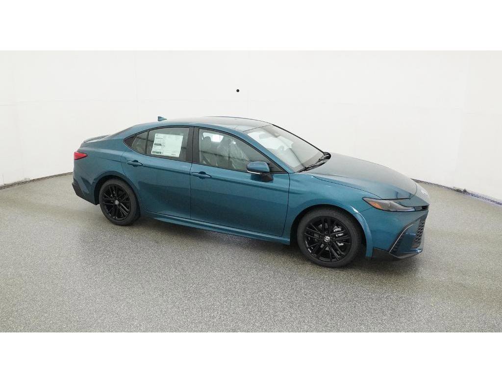 Certified 2025 Toyota Camry SE w/ Convenience Package image 12