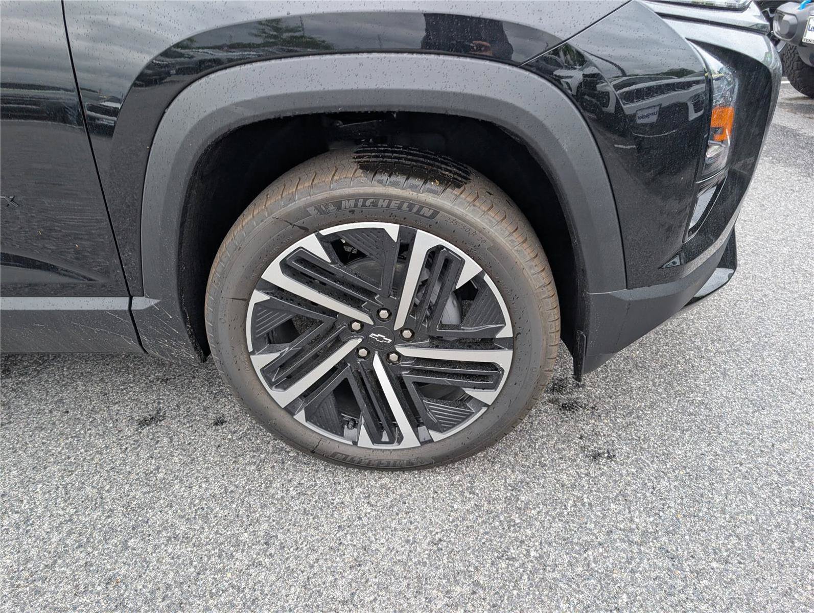 New 2026 Chevrolet Equinox RS w/ Safety and Technology Package AWD/4WD image 5