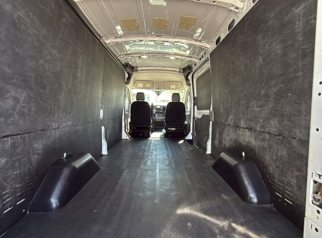 Used 2023 Ford Transit 250 Medium Roof AWD w/ Load Area Protection Package image 15
