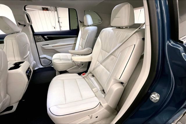 Used 2025 Buick Enclave Avenir w/ Super Cruise Package image 24