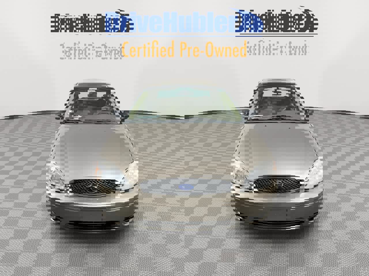 Used 2005 Ford Taurus SE image 3