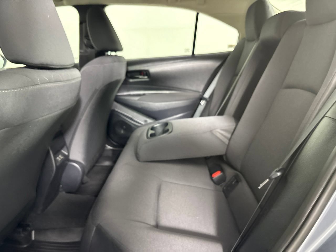Used 2026 Toyota Corolla LE FWD image 24