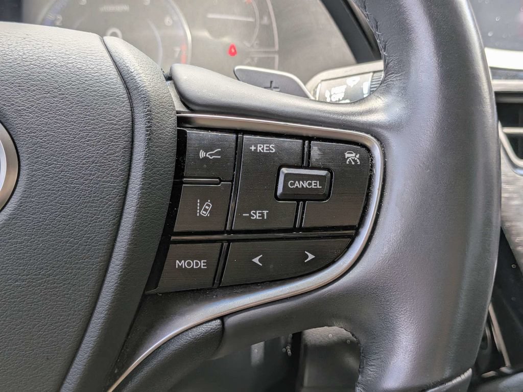 Used 2022 Lexus ES 350 Ultra Luxury w/ Accessory Package 2 FWD image 36