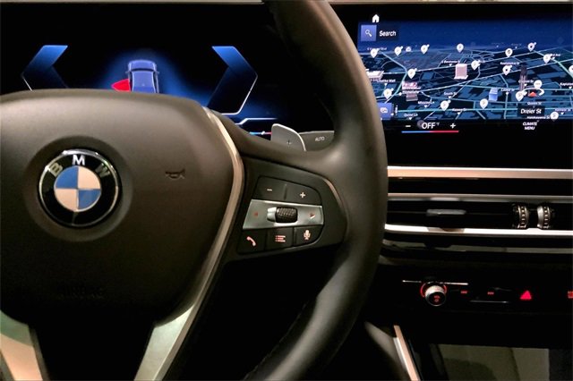 Used 2023 BMW 330i Sedan image 18