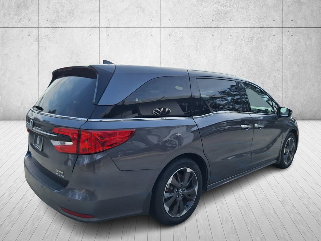 Used 2023 Honda Odyssey Elite image 5
