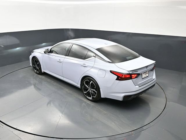 Used 2023 Nissan Altima 2.5 SR w/ SR Premium Package FWD image 23