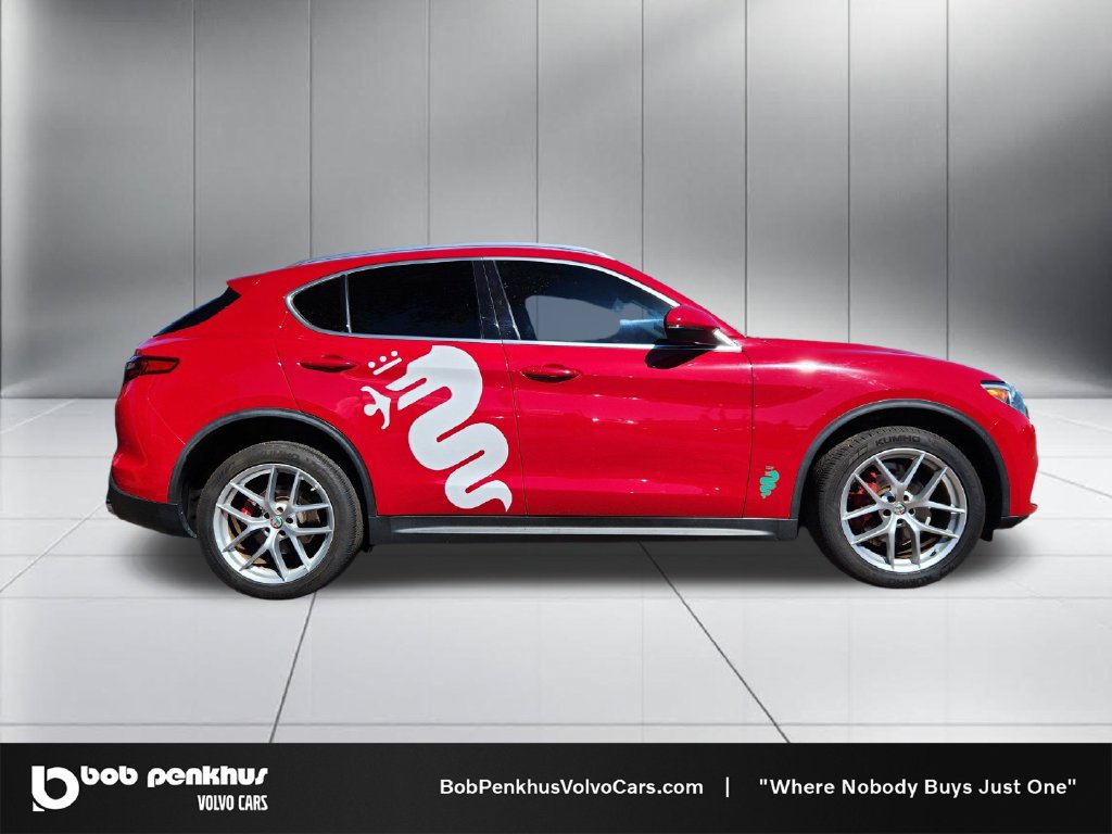 Used 2018 Alfa Romeo Stelvio Ti AWD/4WD image 24