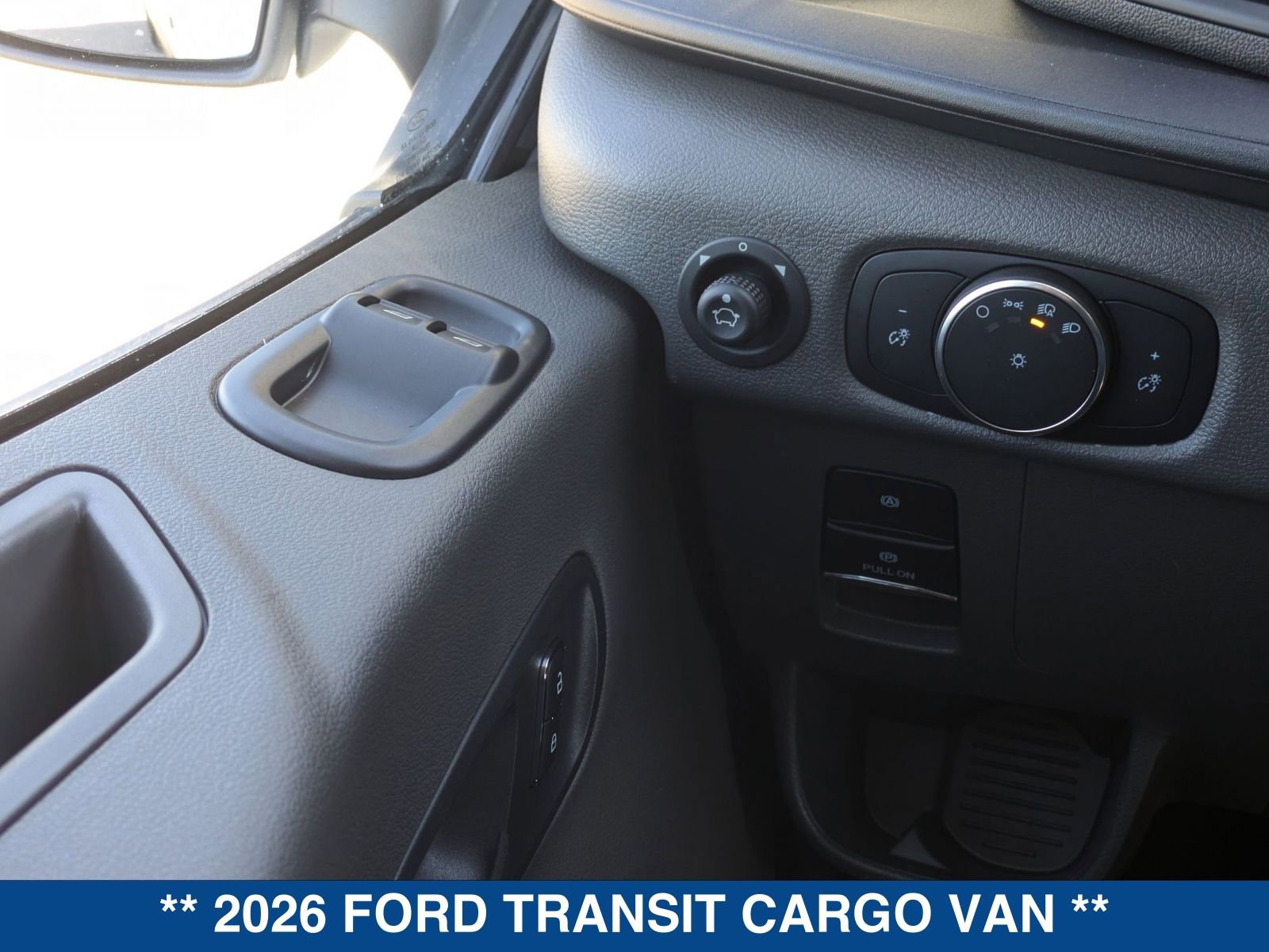 New 2026 Ford Transit 250 Low Roof RWD image 22