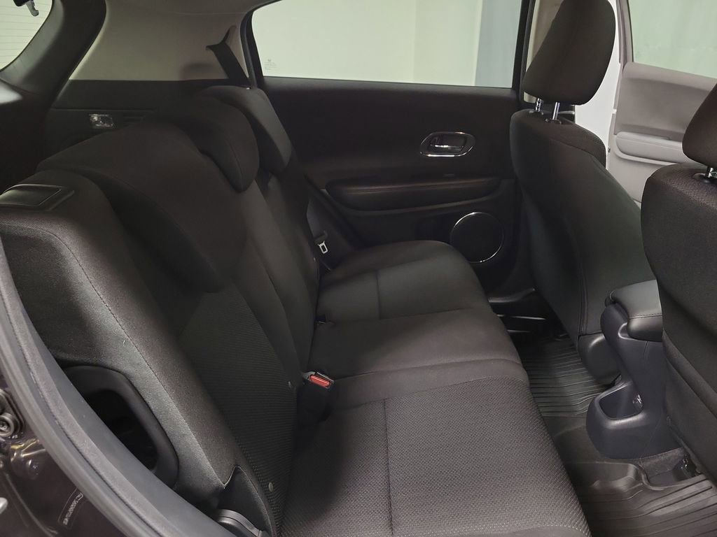 Used 2018 Honda HR-V EX image 21
