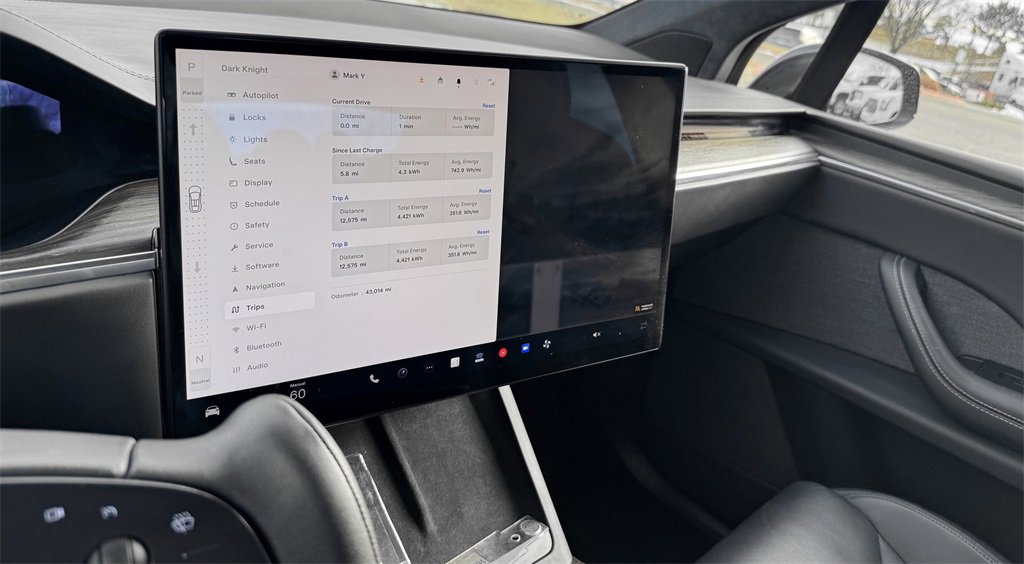 Used 2022 Tesla Model X image 20