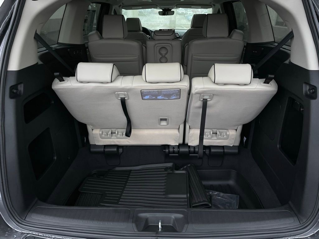 New 2026 Honda Odyssey Touring image 44