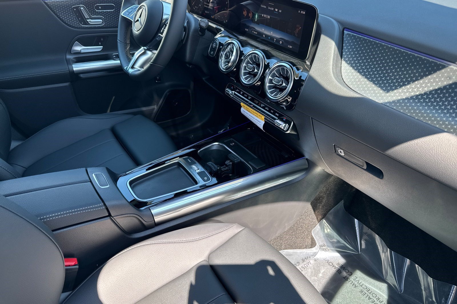 New 2026 Mercedes-Benz GLA 250 4MATIC image 24