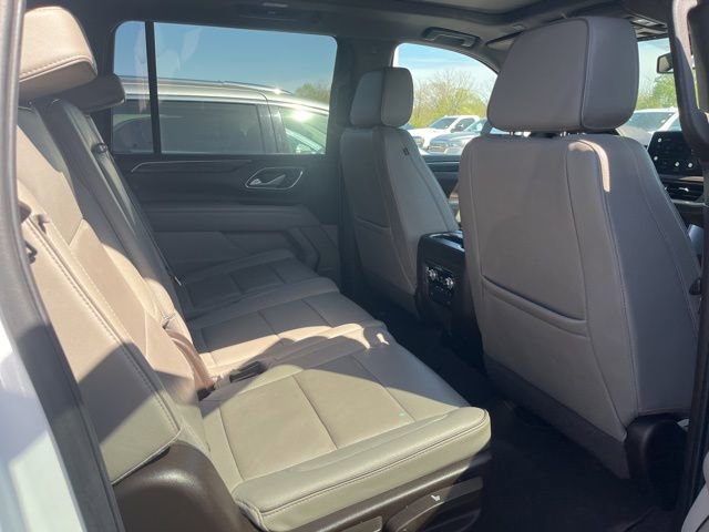 Used 2022 GMC Yukon XL SLT w/ SLT Premium Package AWD/4WD image 20