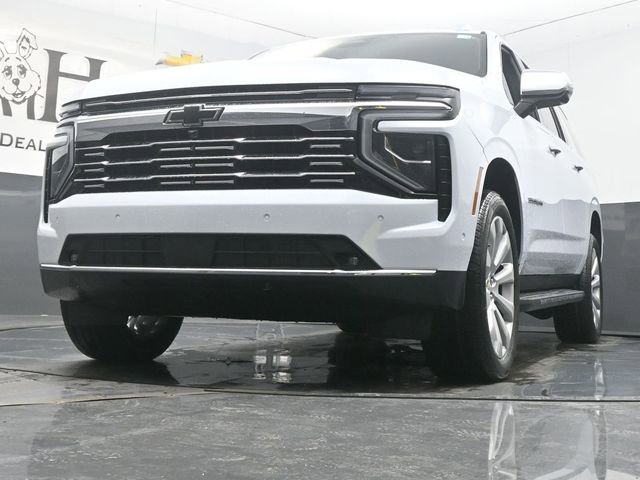 New 2026 Chevrolet Suburban Premier image 4