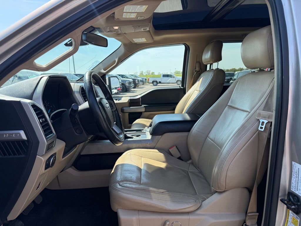 Used 2017 Ford F150 Lariat w/ Equipment Group 502A Luxury AWD/4WD image 5