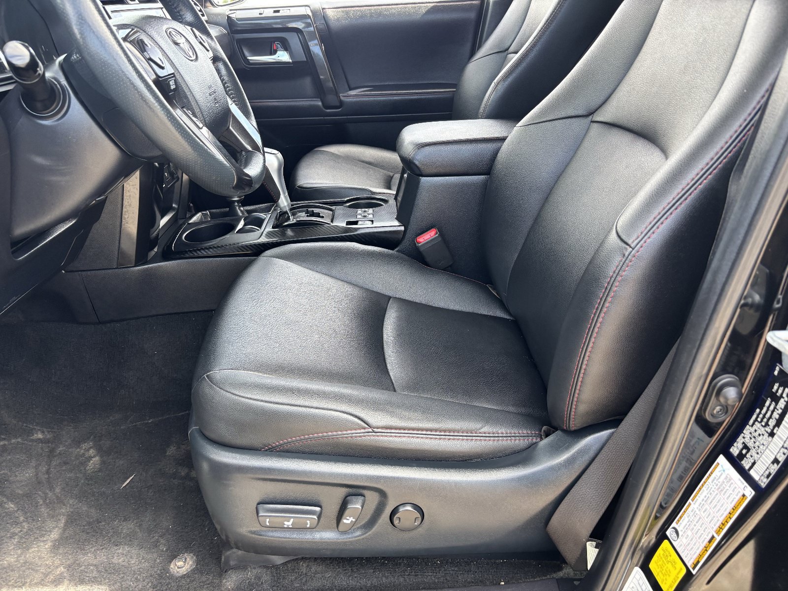 Used 2021 Toyota 4Runner TRD Off-Road Premium AWD/4WD image 20
