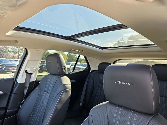 New 2025 Buick Envision Avenir image 22