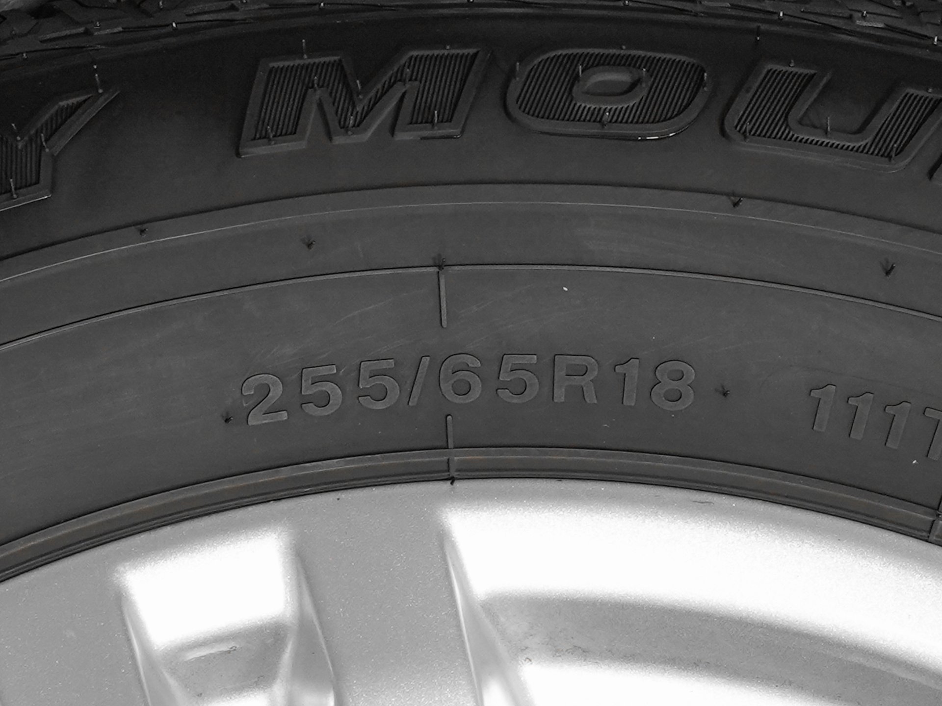 Used 2022 Ford Explorer XLT w/ Equipment Group 202A image 33