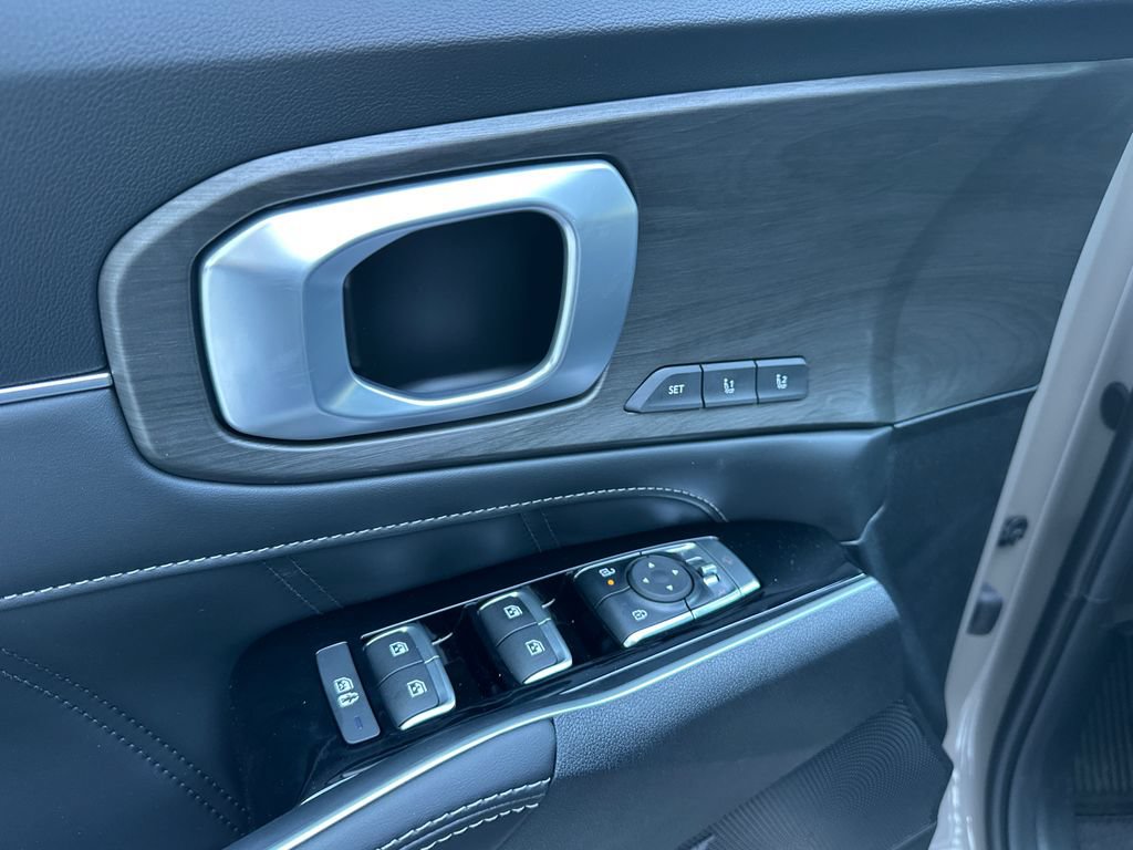 New 2026 Kia Sorento SX Prestige AWD/4WD image 19