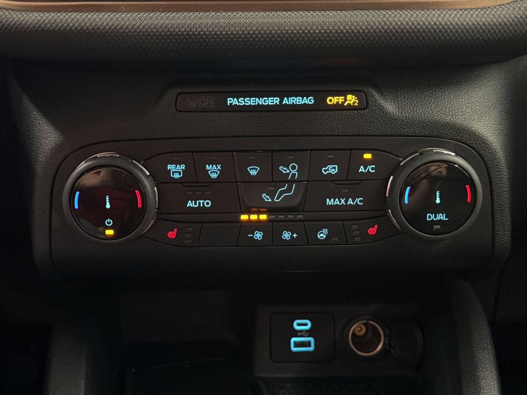 Used 2022 Ford Bronco Sport Outer Banks w/ Tech Package AWD/4WD image 18