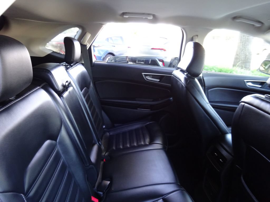 Used 2023 Ford Edge SEL w/ Convenience Package AWD/4WD image 22