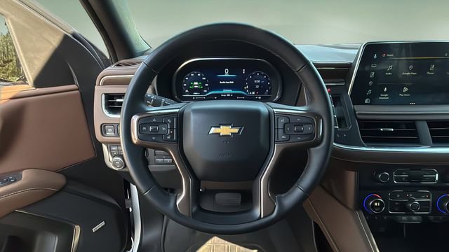 Certified 2023 Chevrolet Suburban High Country image 11