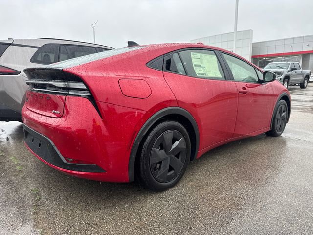 New 2026 Toyota Prius Plug-In Hybrid FWD image 4