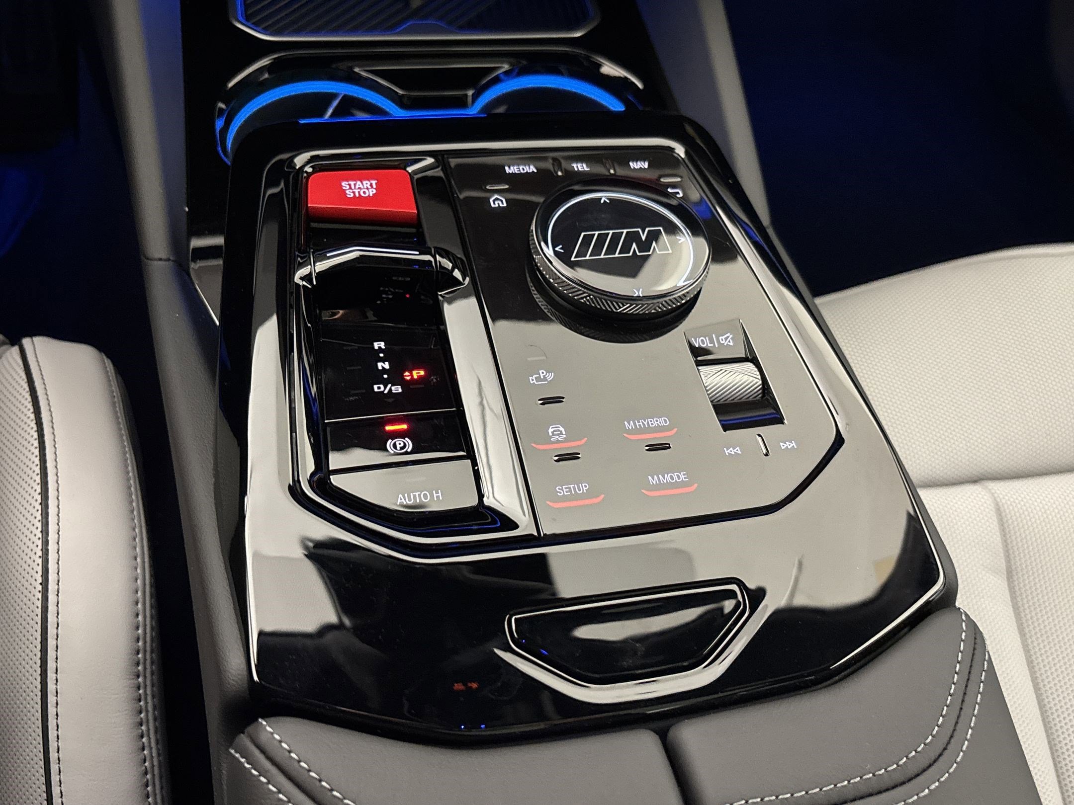 New 2027 BMW M5 Touring AWD/4WD image 17