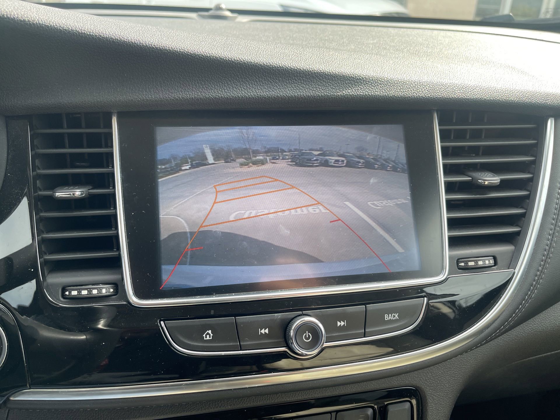 Used 2017 Buick Encore Essence image 11