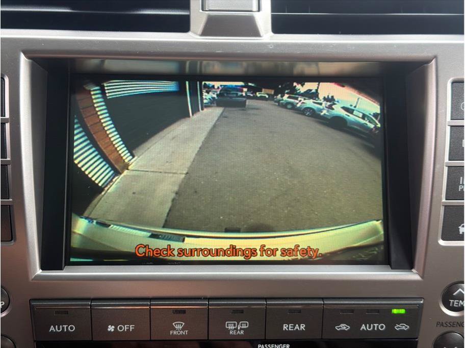 Used 2011 Lexus GX 460 Premium AWD/4WD image 18