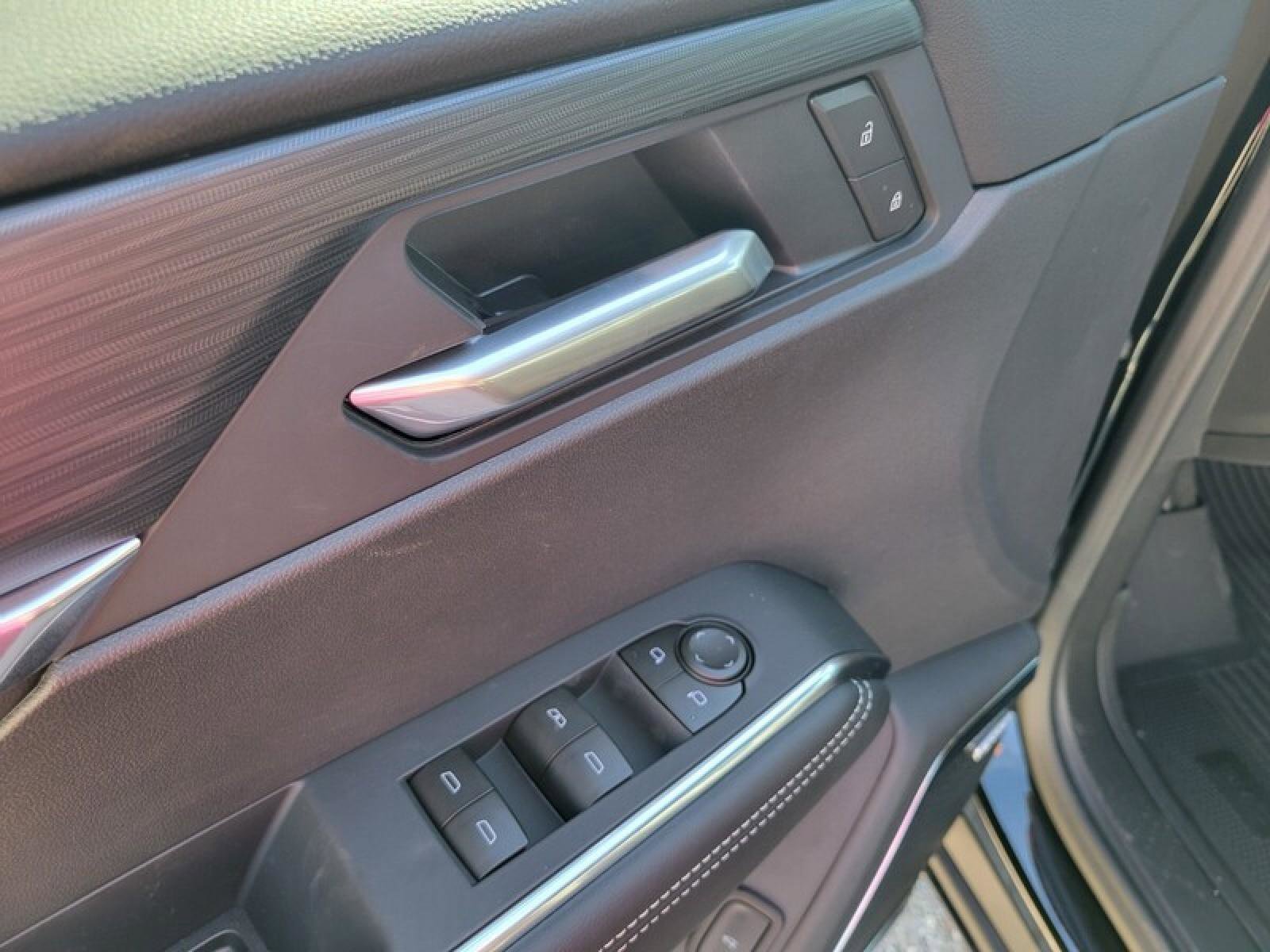 New 2026 GMC Acadia Elevation w/ Black Edition image 14